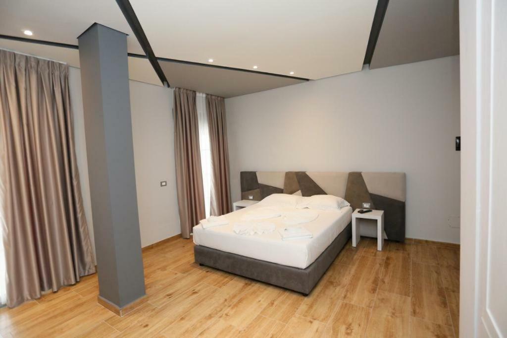 Lubjana Hotel Durrës Eksteriør bilde